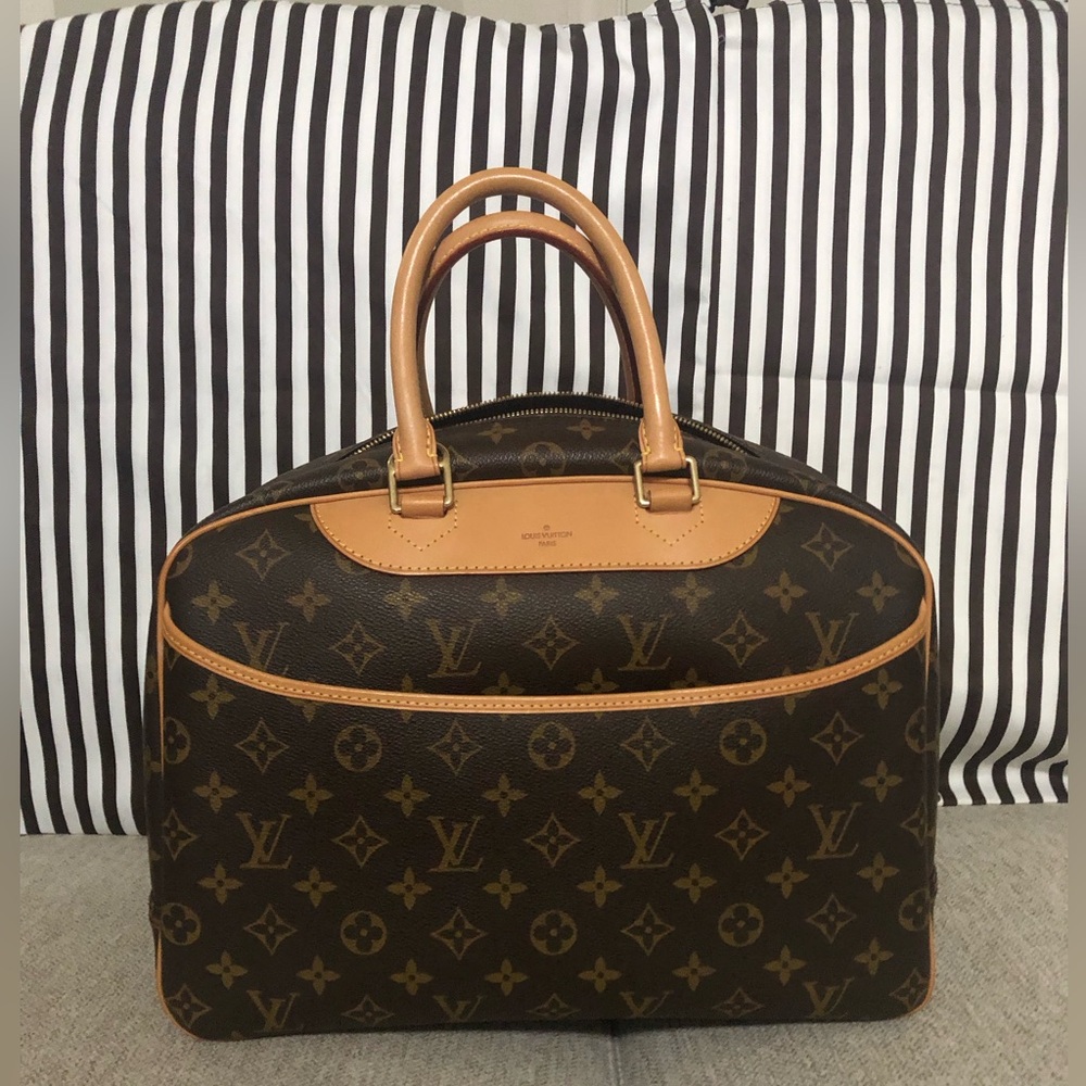 Louis Vuitton Monogram Deauville Bag – Vintage Classic